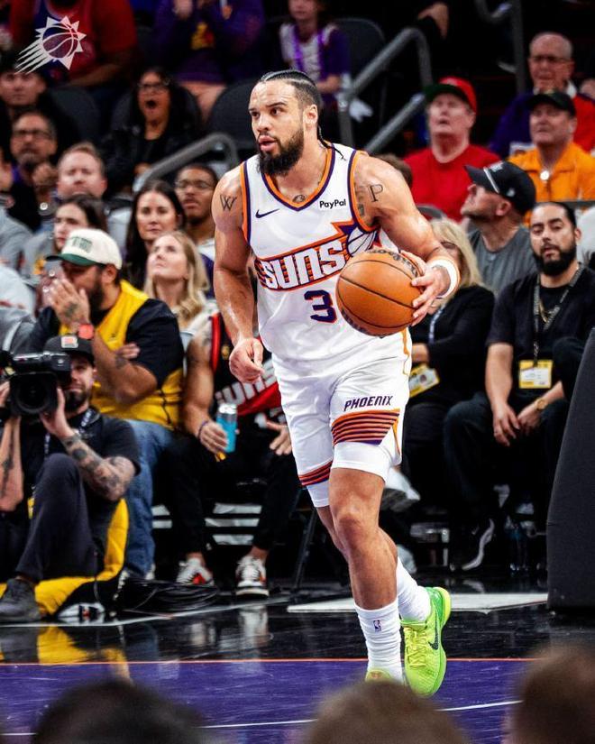 狄龍40+8生涯新高！殘陣太陽爆冷大勝東部第一 坎寧安26+7-蜘蛛體育免費直播