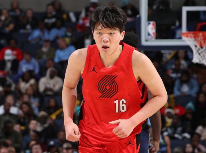 楊瀚森0+1+1！開拓者慘負騎士吞5連敗 阿倫40+17+4帽生涯新高-蜘蛛體育免費直播